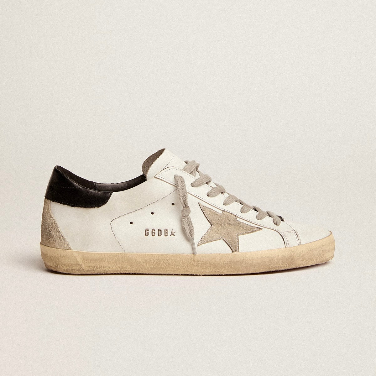 Golden Goose Super-Star with black heel tab and metal stud lettering(Men's)