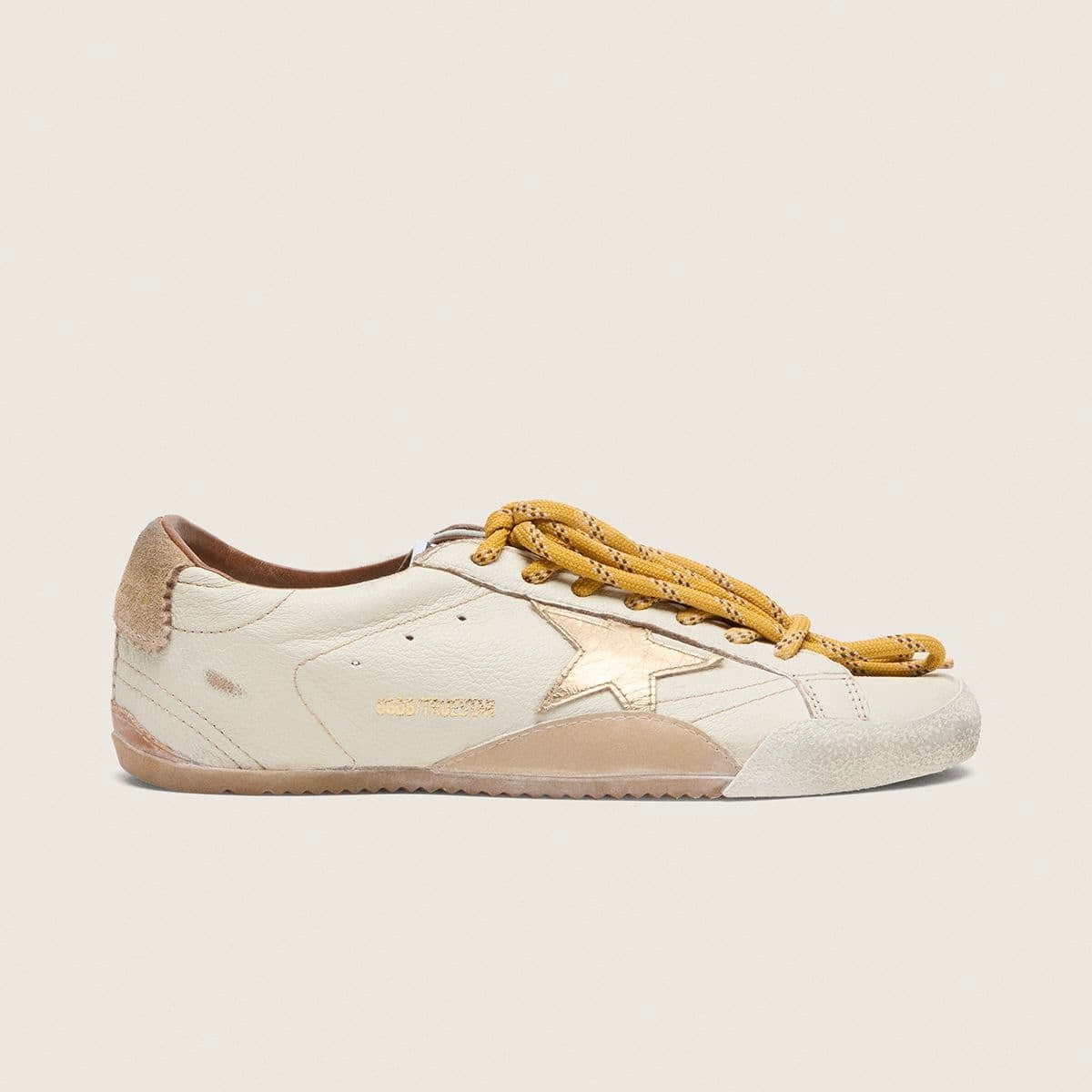 Golden Goose True-Star in white nappa leather with gold star and beige suede heel tab(Women's)
