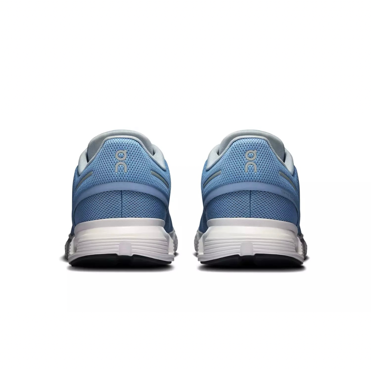 On Running Cloud 6 Chambray White