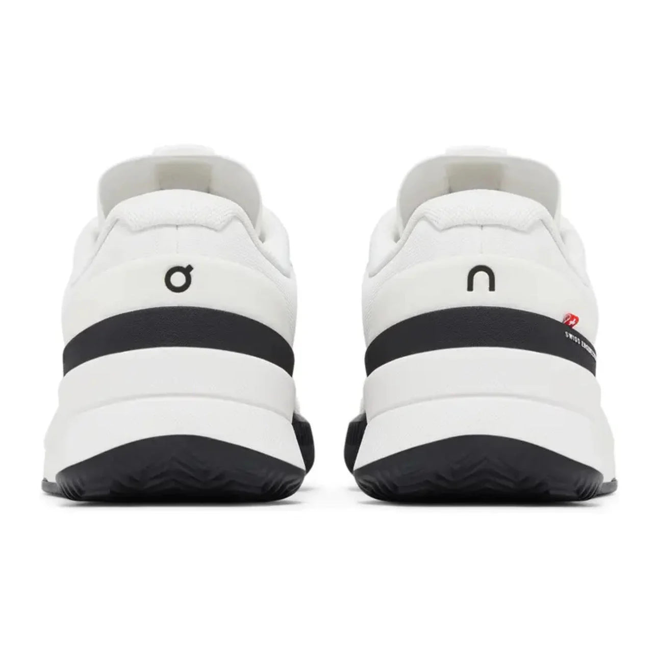 ON The Roger Pro 2 Clay 'White Black'