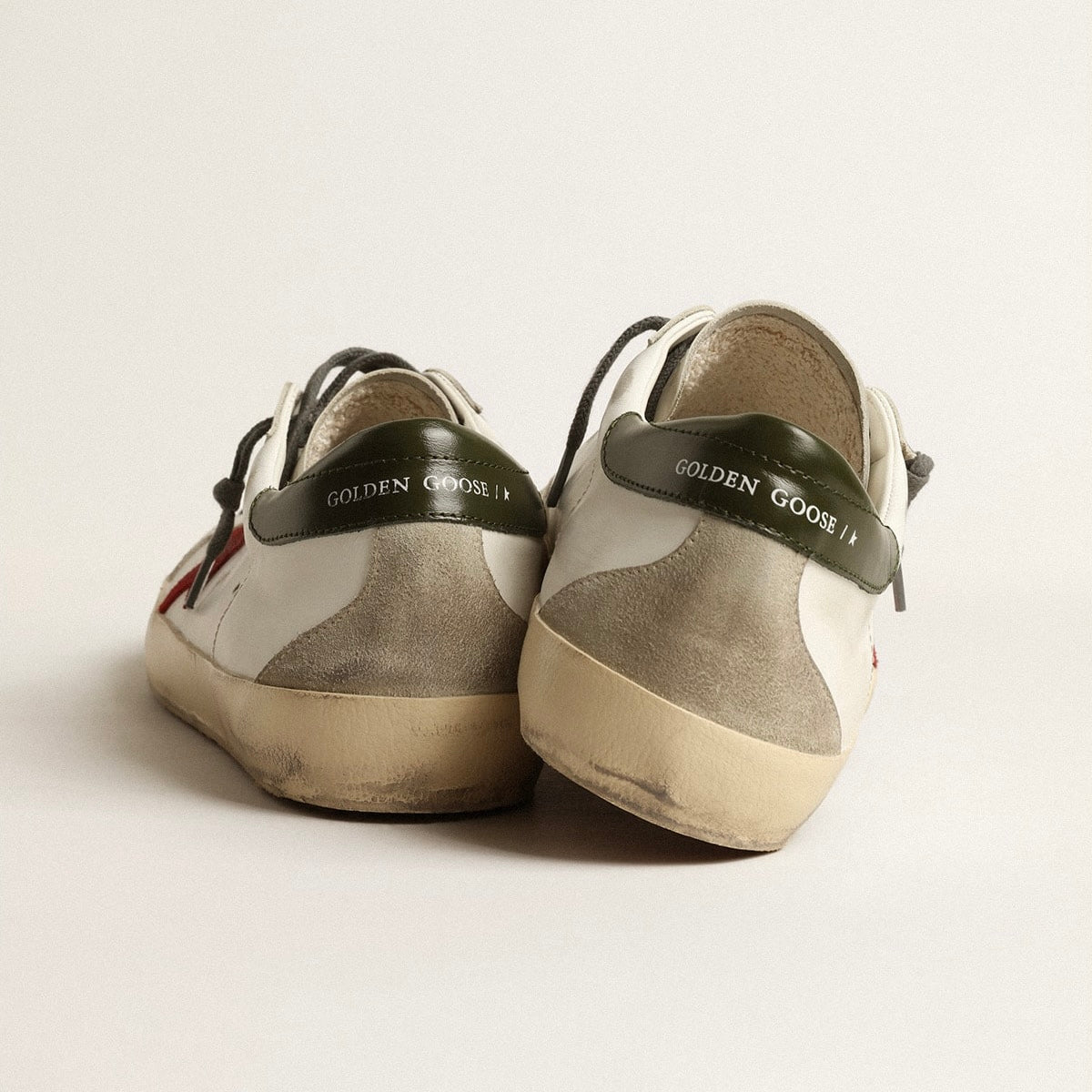 Golden Goose Super-Star with red suede star and green leather heel tab(Men's)