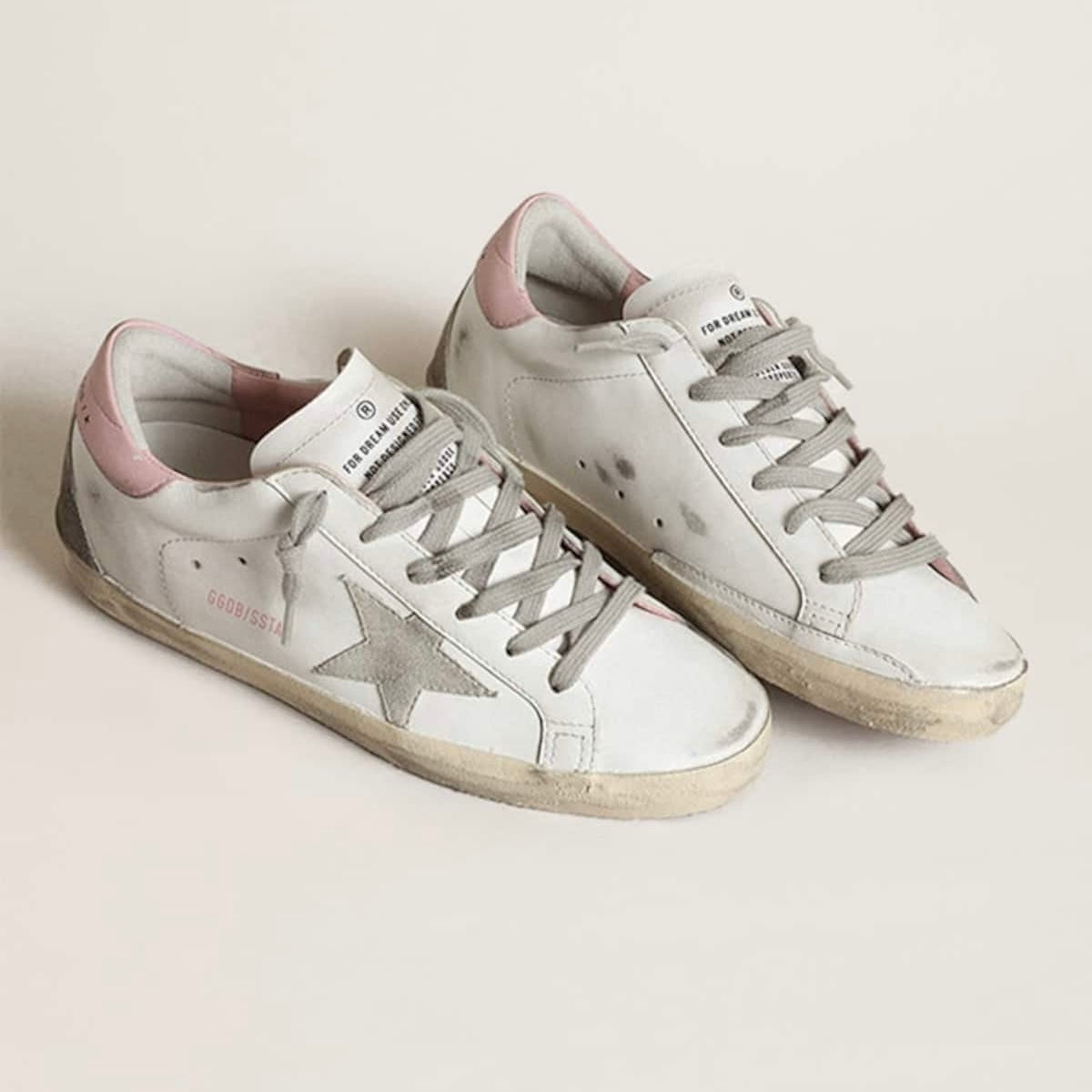 Golden Goose Super-Star with gray suede star and pink leather heel tab(Women's)