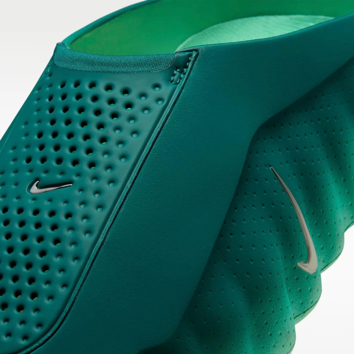 Nike Mind 001 “Geode Teal”