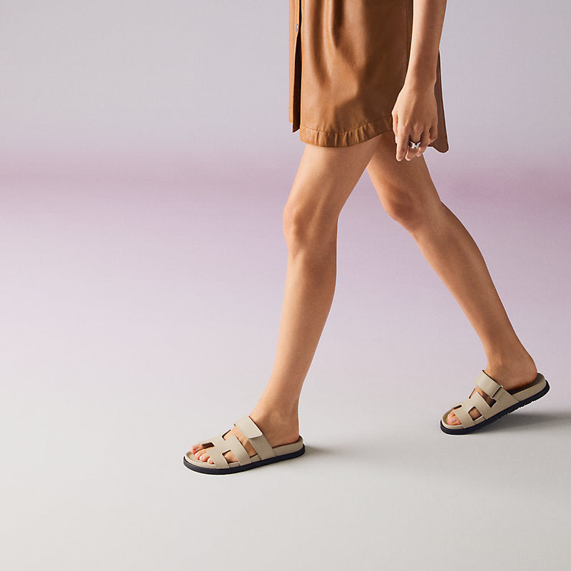 Hermès Chypre Sandals 'Beige Nomade'