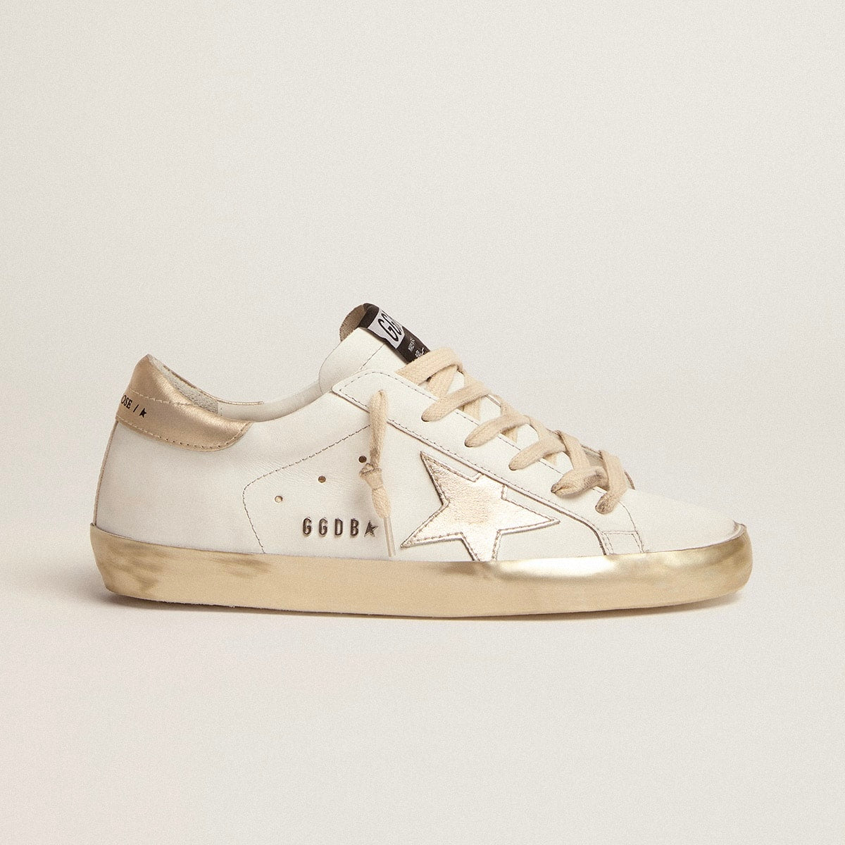 Golden Goose Super-Star with gold sparkle foxing and metal stud lettering(Women's)