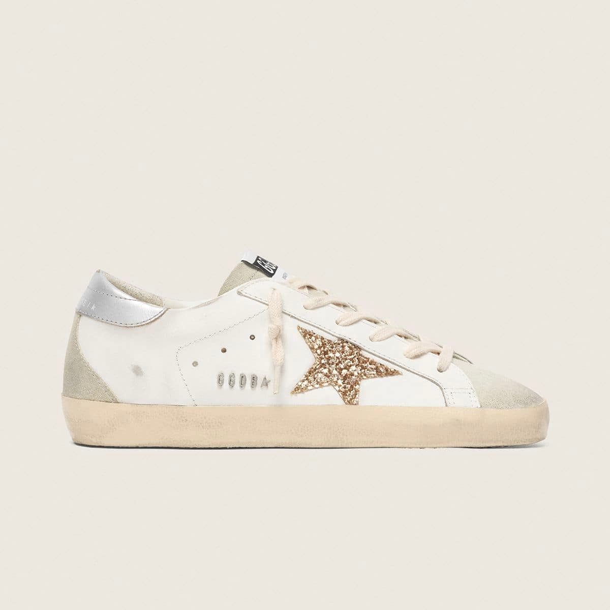 Golden Goose with gold glitter star and ice-gray suede inserts(Women's)